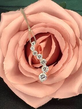 925 Italy Sterling Silver CZ Graduated Drop Necklace 18” Dainty Sparkle